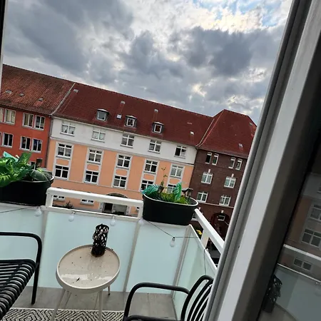 2-zimmer-apartment In Hannover-suedstadt In U-bahn & Messenaehe * Hannover
