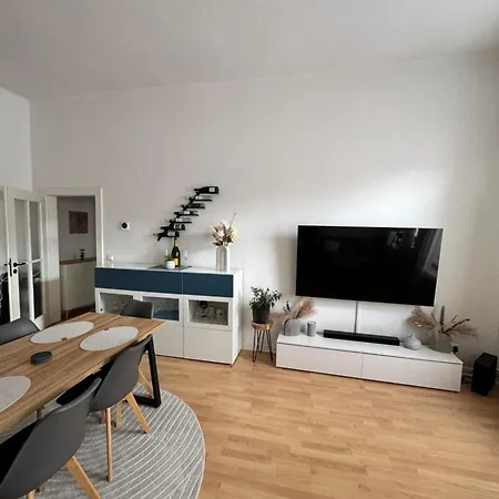2-zimmer-apartment In Hannover-suedstadt In U-bahn & Messenaehe * Hannover
